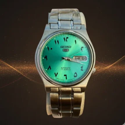 Vintage SEIKO 5 Automatic 7009-8210 Rare Emerald Green Arabic Dial