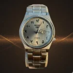 Vintage SEIKO 5 Automatic 7009-8210 Silver Sunburst Arabic Dial