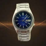 Vintage Seiko DX Automatic Electric Blue Sunburst Dial 21 Jewels 7009 Movement