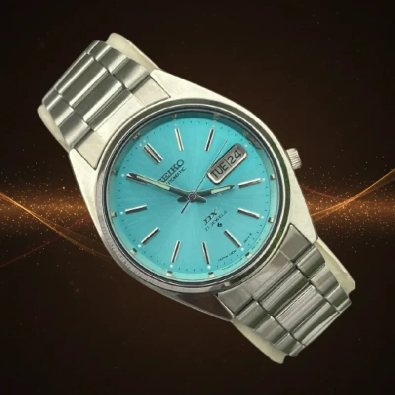 Vintage Seiko DX Automatic Stunning Teal Blue Sunburst Dial 7009 Movement